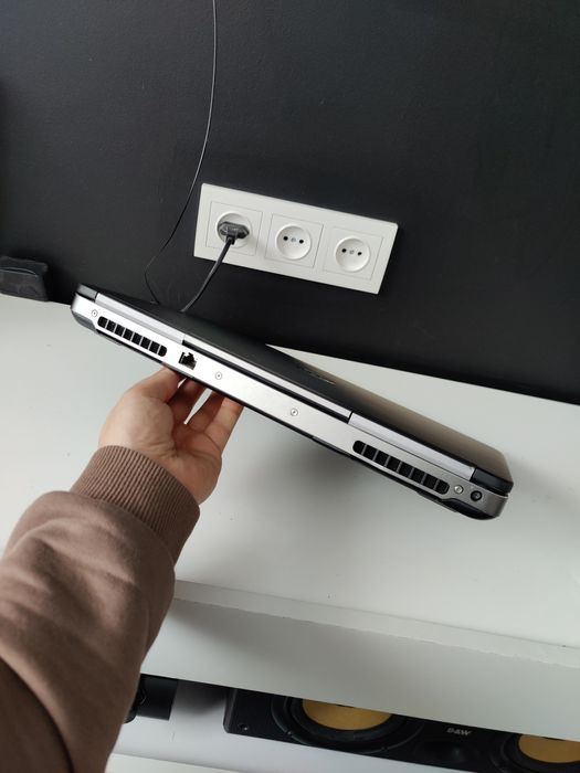 Ноутбук dell precision 7510/nvidia 2 ГБ/ i7 /16 гб/SSD 128