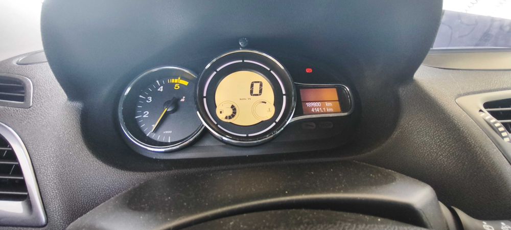 Renault Mégane Sport Tourer 1.5 dCi 95 cv Bose Edtion CO2 Champion — photo 4