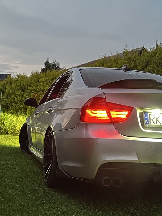 BMW E90 325i 2.5 R6 218 KM + lpg xenon navi szyberdach