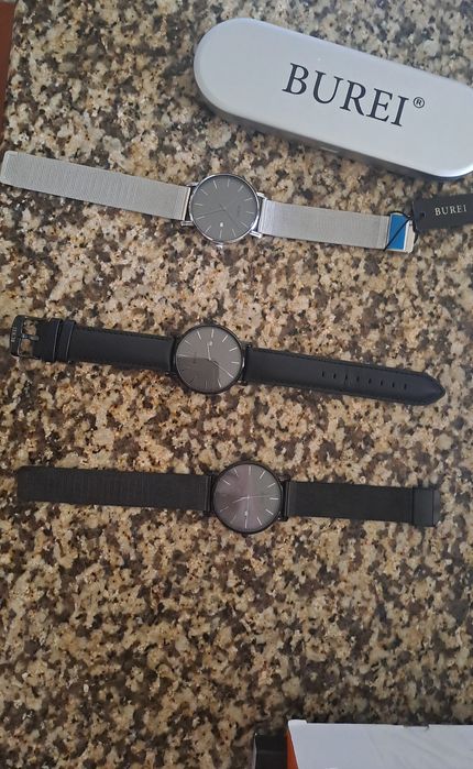 Relógios BUREI – Novos (3 modelos diferentes)

Vendo 3 relógios BUREI