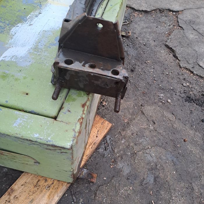Продам балку на ВАЗ 01-07,,ЦІНА 600ГРН