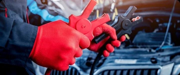 Прикурити авто в Сумах