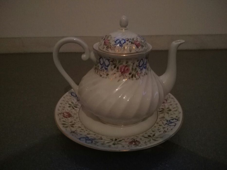 Bule e Prato - Vista alegre