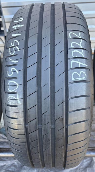 205/55/16 Goodyear Efficient Grip Performance 3 91V
