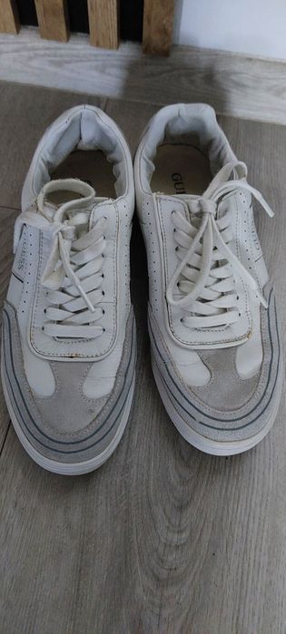 Buty męskie sportowe  Guess 41