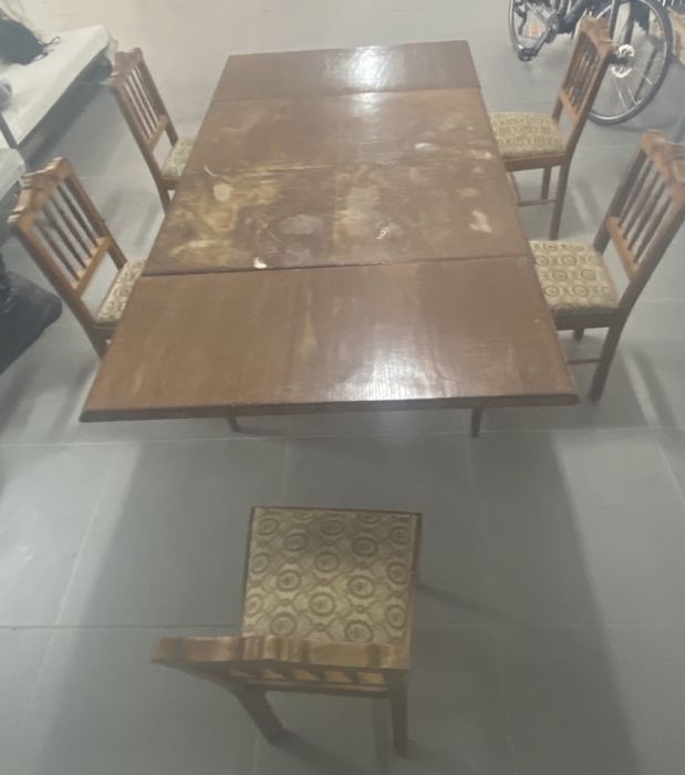 Mesa Antiga Sala com Aumento  e 5 Cadeiras