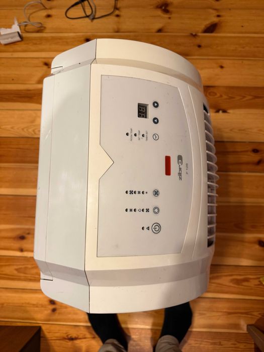 Klimatyzator przenośny Zibro P 126 – 2,6 kW, pilot