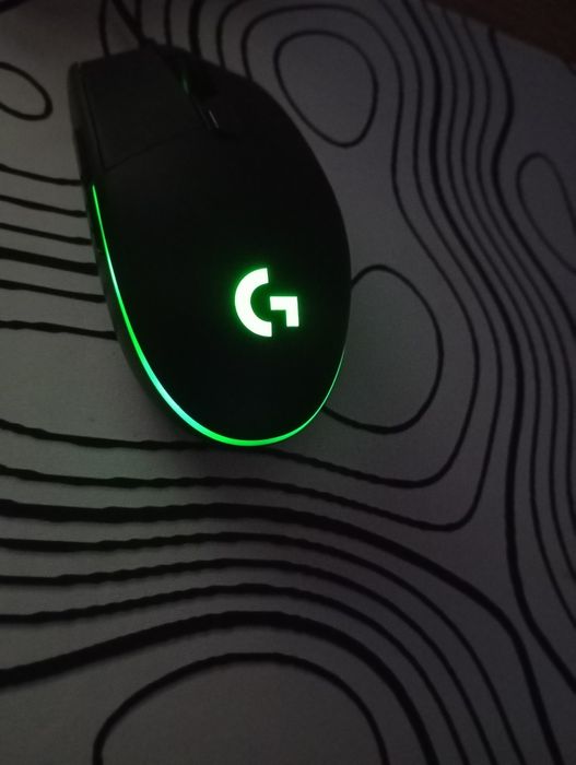 Мишка logitech g102