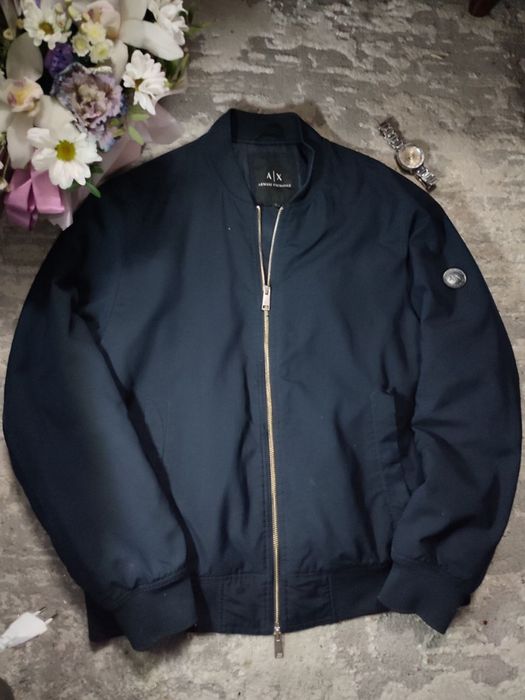 armani exchange бомбер