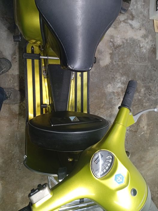 Vendo vespa gtr de 1979