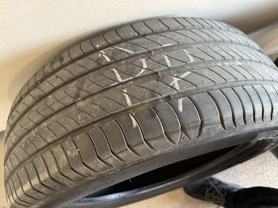 Michelin e.Primacy 235/55 R19 – 4 szt. – prawie nowe