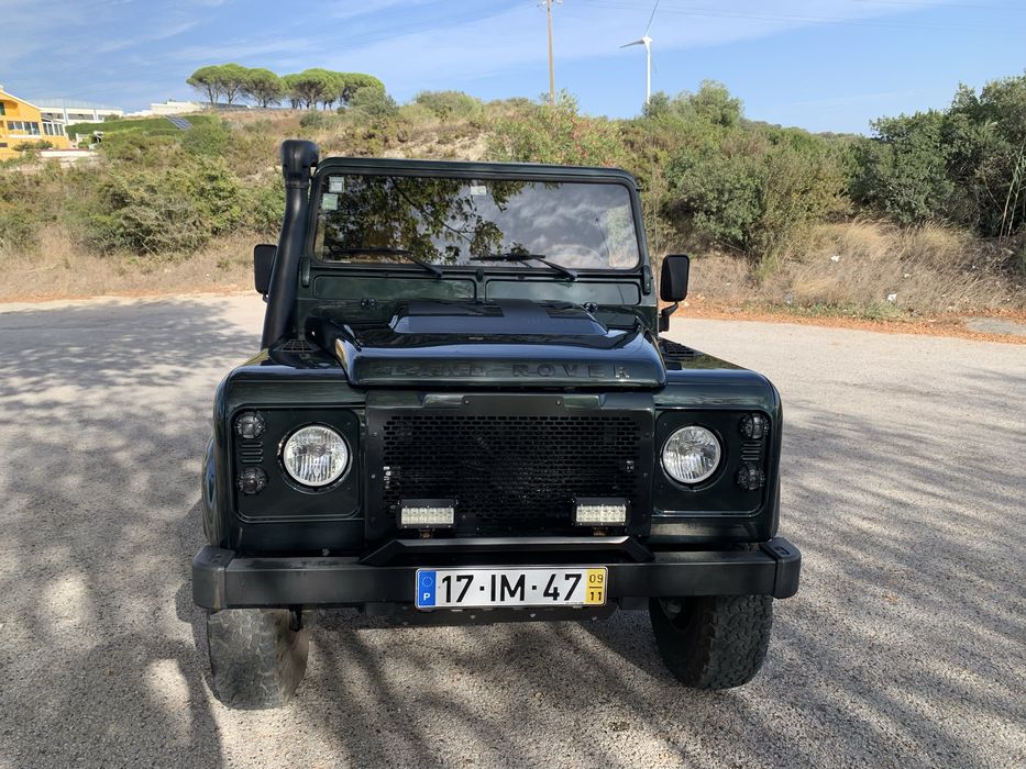 Land Rover Defender TD4