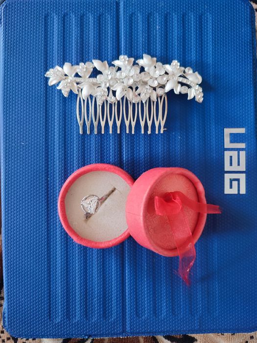 Срібне кільце для дівчини 17 розмір+прикраса