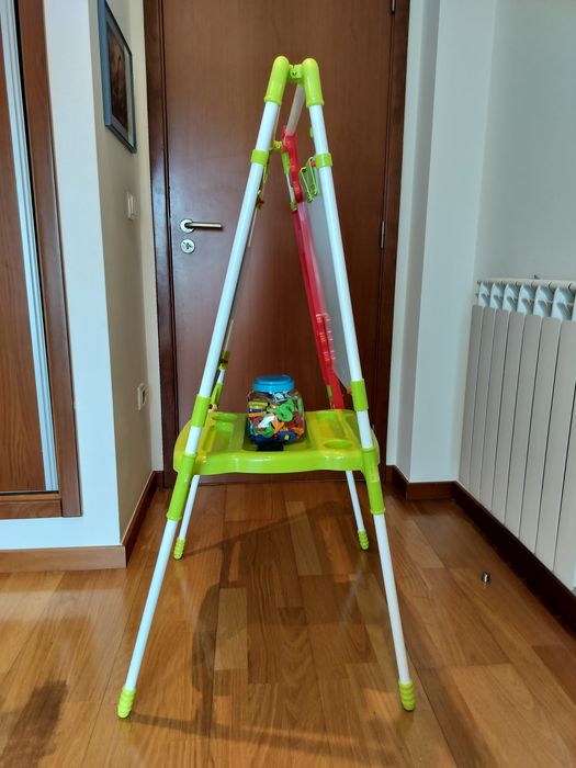Cavalete de pintar infantil