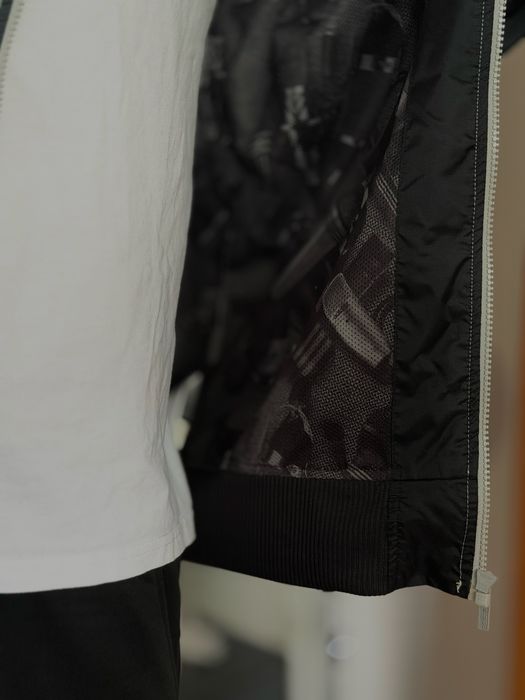 Casaco Adidas edição limitada