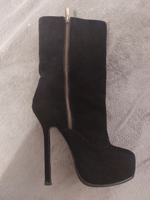 Сапожки замшеві 36 розміру