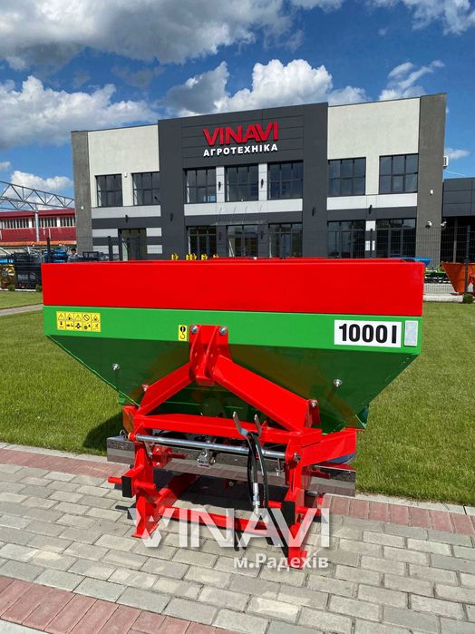 Розкидач  мінеральних добрив польовий 1000 л розсіювач міндобрив