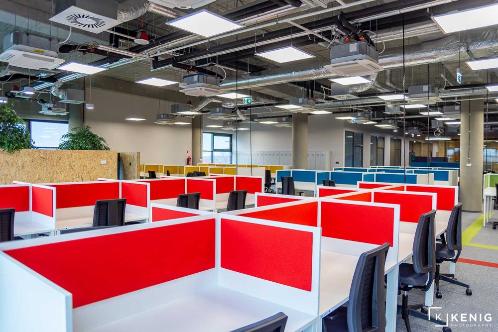 Stanowisko biurowe NA WYNAJEM | WIFI | Bezpłatny Parking | Coworking Czechowice-Dziedzice