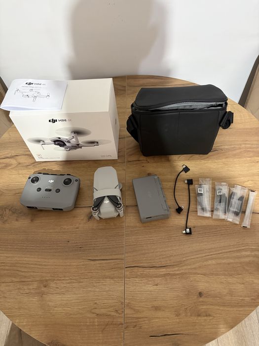Dron DJI mini 4k fly more combo