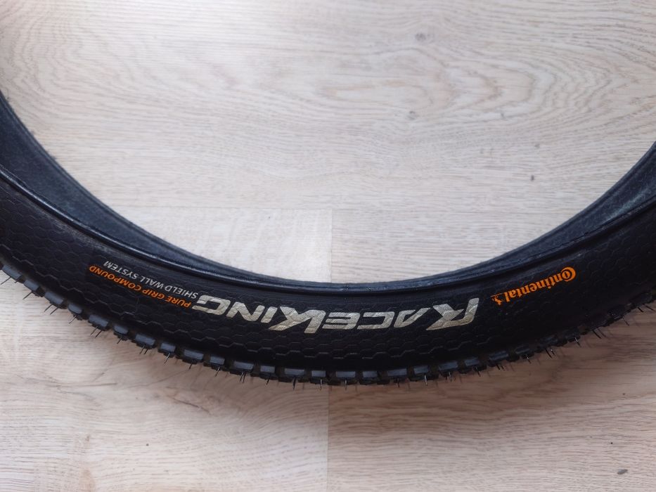 2x Obręcze Specialized Roval 26" + opony Continental Race King