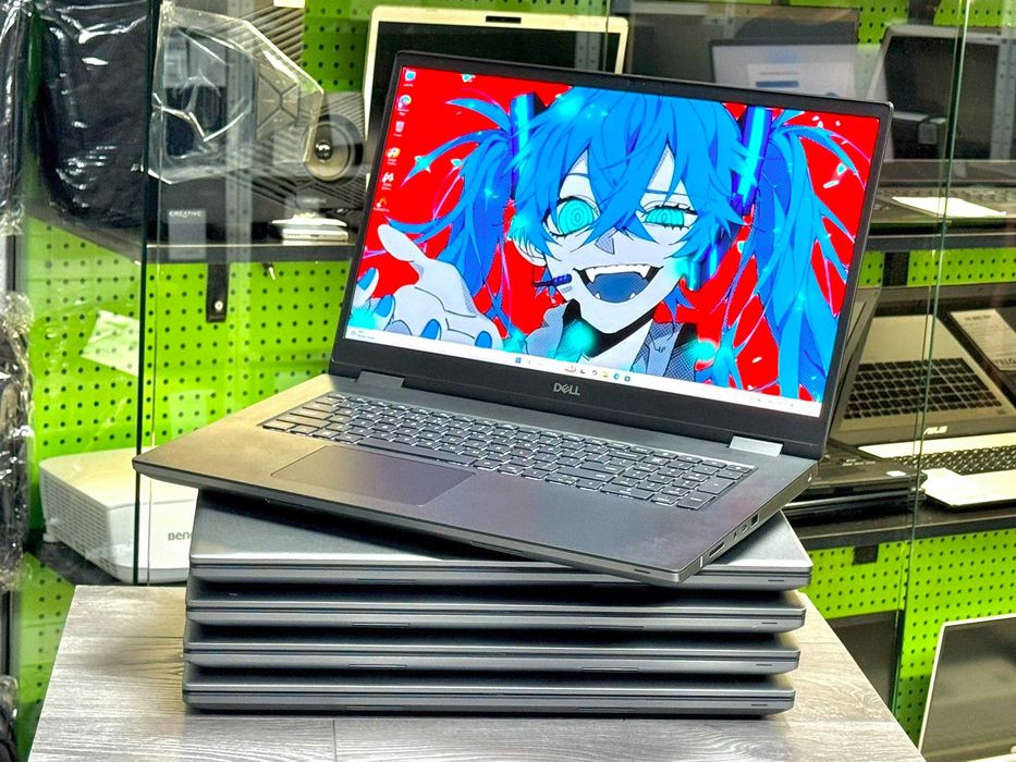 Dell Precision 7780 / Core i9-13900HX / 128DDR5 / Nvidia RTX 5000 16Gb