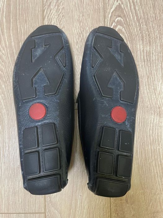 Чоловічі лофери Kiton , Італія