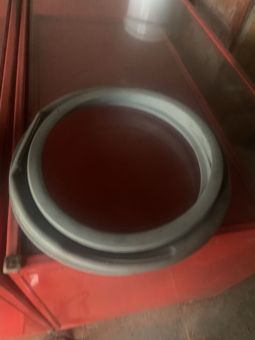 Стиральная машина Hotpoint-Ariston ARSL 80 . Разбор