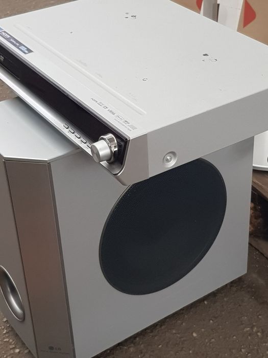 Домашній кінотеатр LG XH-T9029S