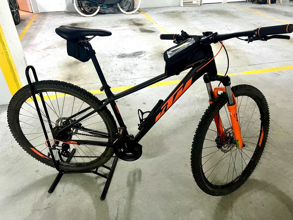 Bicicleta BTT Marca KTM, Modelo Chicago (estado: absolutamente impecável)