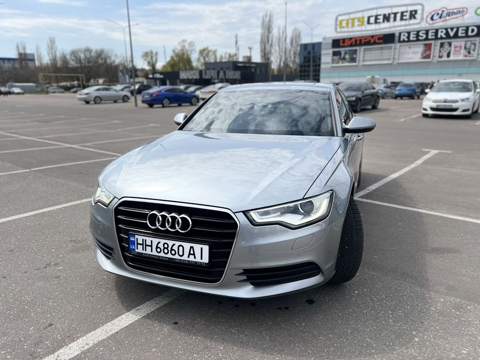 Продам Audi A6 C7 2.0 tdi 2012 хорошее состояние