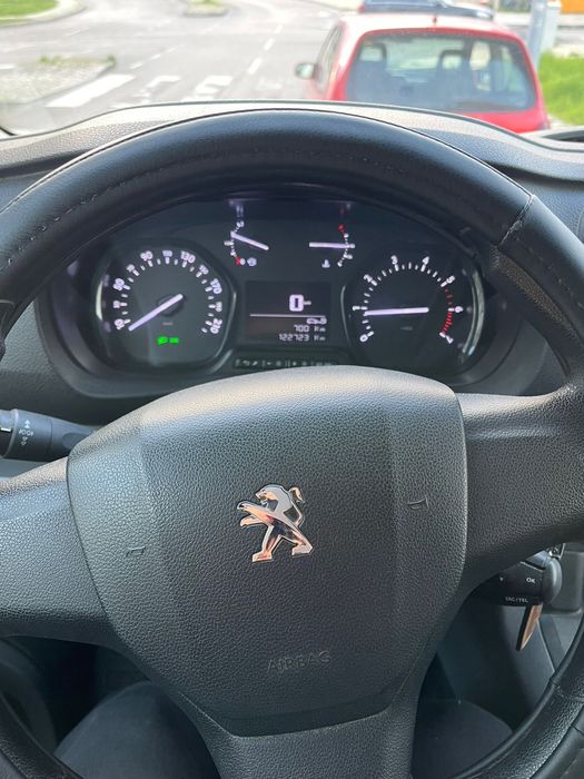 Peugeot EXPERT L1 (2021)