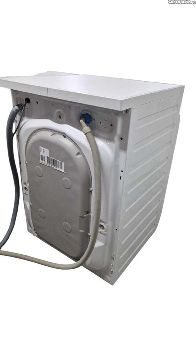 1 Máquina de Secar - Electrolux - 7Kg - Estado muito Bom