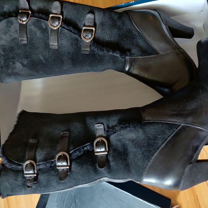 Сапоги женские зимние,в хорошем состоянии р40,кожа,цегейка б/у