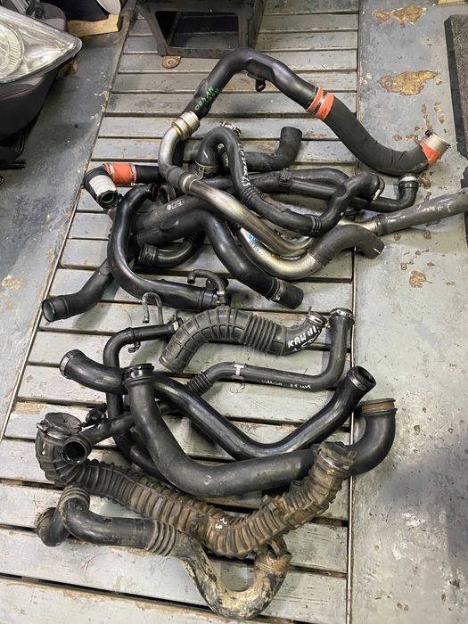 патрубок турбіни, води кондеру RENAULT з 2000 до 2020 року