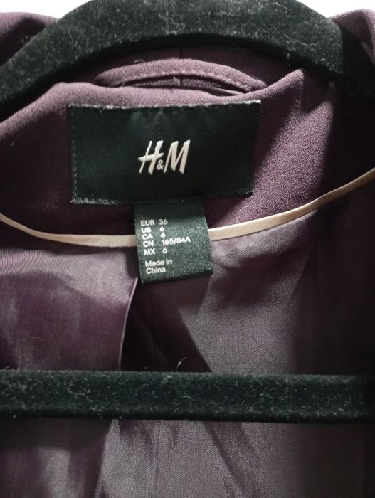 Бордовий  піджак