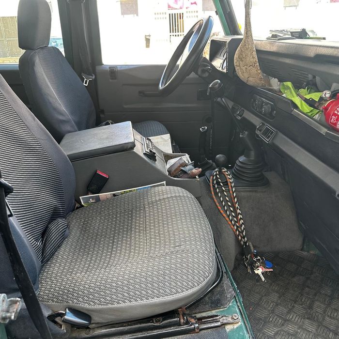 Land Rover Defender — fotografia 4