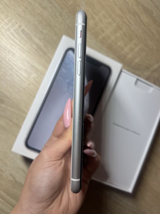 Iphone xr/ Айфрн хр 128гб  Neverlock