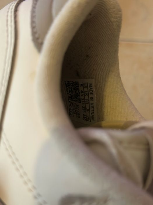 Ténis Adidas Rivalry Low