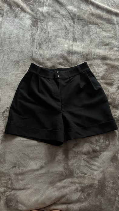 Чорні шорти Lilcorner