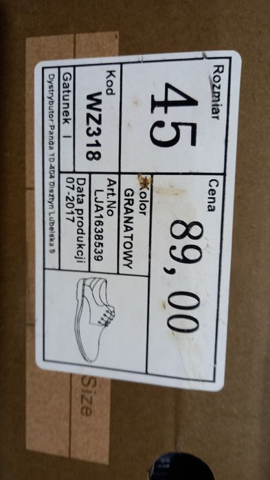 Продам туфли новые