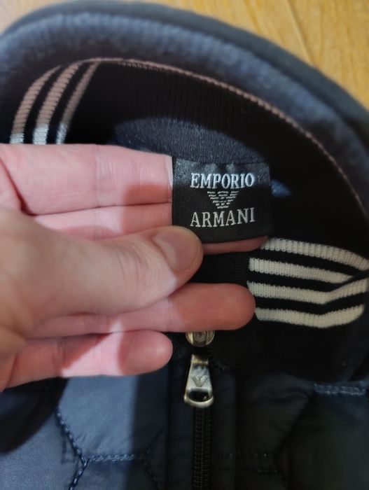 Продам Куртка Бомбер Armani