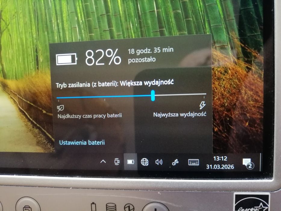 Panasonic Toughpad FZ-G1 MK3 i5-5 gener
4GB 128GB SSD 
Windows 10/11 4