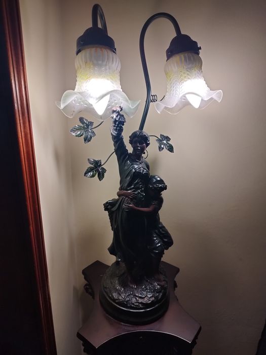 Candeeiro com coluna