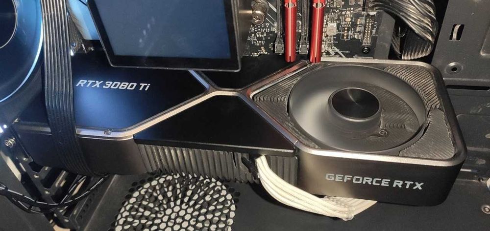 Відеокарта RTX 3080 TI Founders Edition .