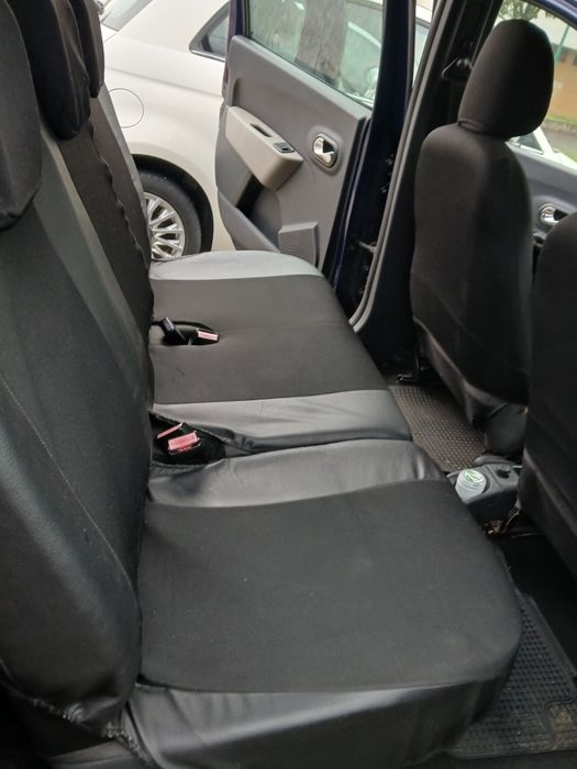 Dacia Lodgy 1.5 dCi Confort 7L 2013