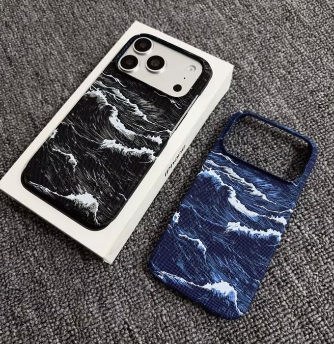 Стильні Ульратонкі чохли на IPHONE
