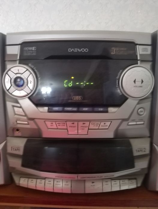 Музичний центр DaewooXM-111Е