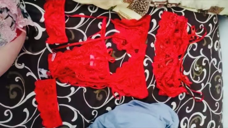 Жіночий бюстгальтер і трусики Підвʼязки 3 предмети кружевні еротичні