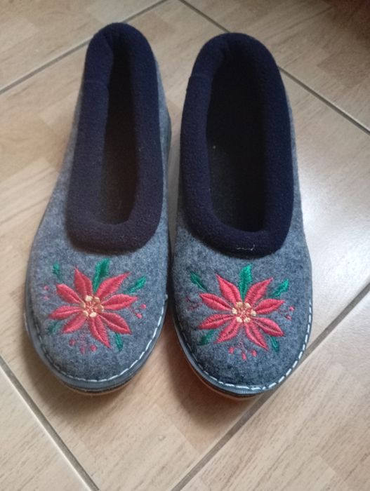 Kapcie filcowe damskie rozmiar 36