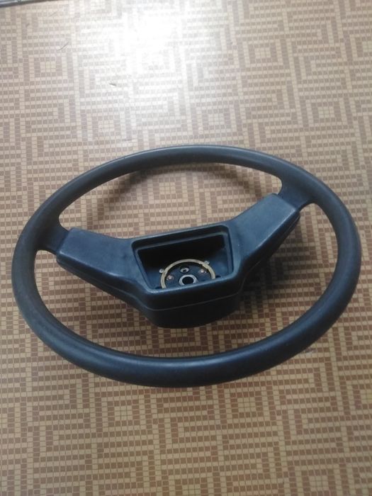 Руль москвич 2140
